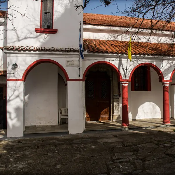 Ναός της Αγίας Τριάδος στο Τρίκερι